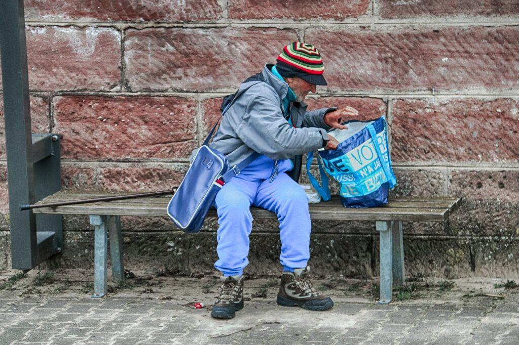 dobrovolne nezamestnana osoba